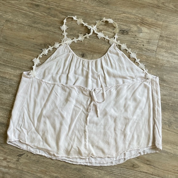 Loose Tank with Floral Straps - Picture 3 of 5